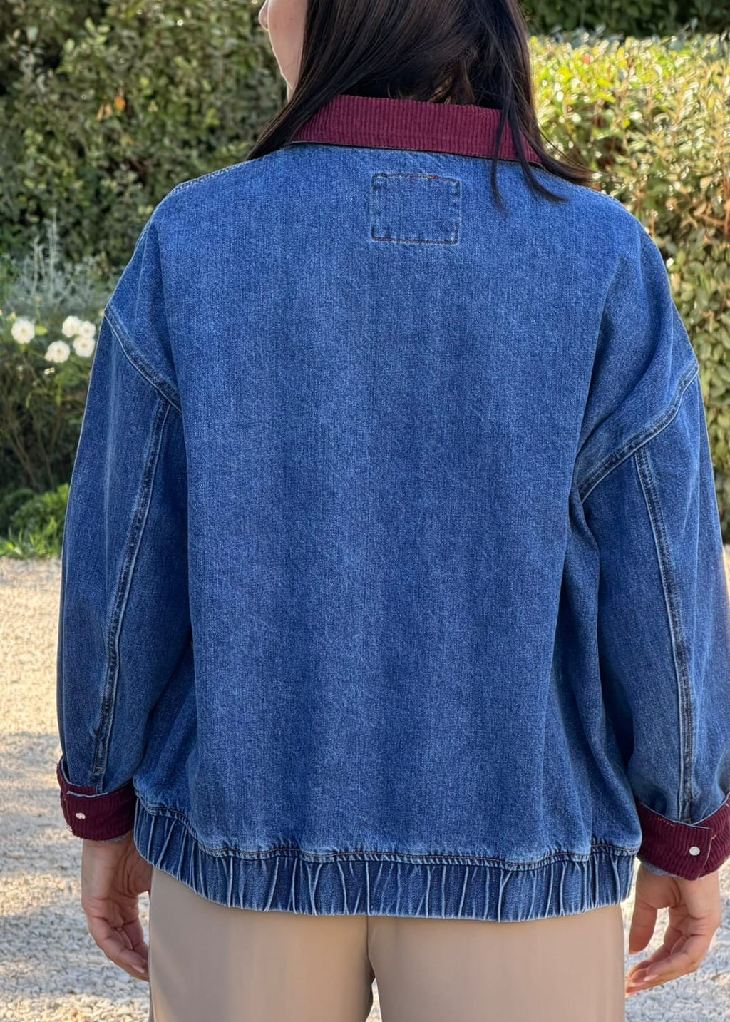 VESTE EN JEANS - BLEU & BORDEAUX